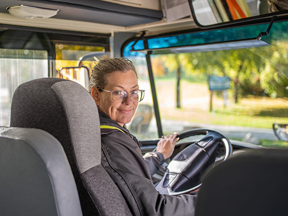 Electric Mobility: Silent ride to school - Western Canada Bus